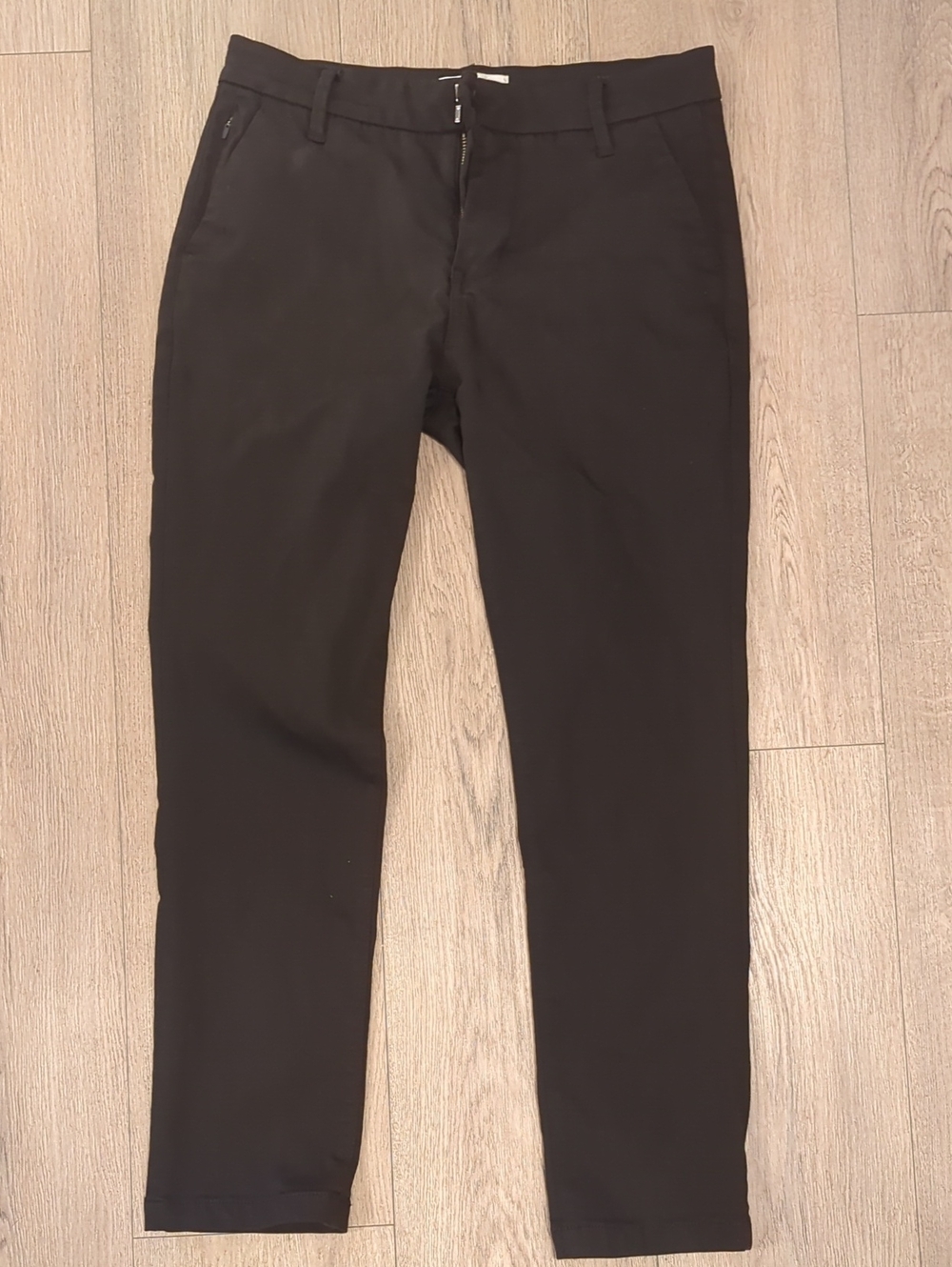 Black Dish Denim Slim Ankle Pants